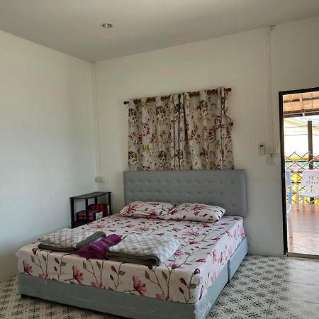 Grandmabalcony Bed & Breakfast Prachuap Khiri Khan Exterior foto