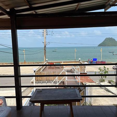 Grandmabalcony Bed & Breakfast Prachuap Khiri Khan Exterior foto